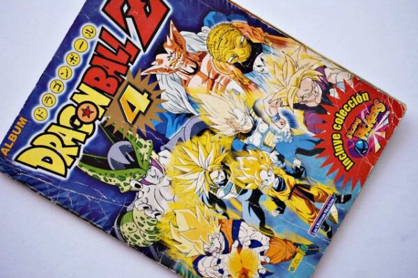Dragon Ball Z4: Faltan 12 Láminas (Álbum) (1999, Salo)