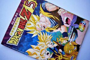 Dragon Ball Z5: Tiene 140 Láminas (Álbum) (1999, Salo)