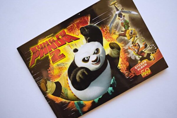 Kung Fu Panda 2: Álbum Completo (Con todas sus láminas pegadas) (2011, Panini)