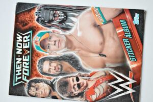 WWE Then Now Forever: Tiene 6 Láminas (Álbum) (2016, Topps)