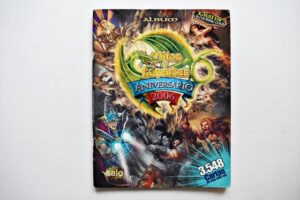 Mitos y Leyendas Aniversario: Tiene 10 Láminas (2006, Salo)