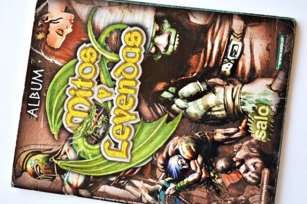Mitos y Leyendas 2000: Álbum Completo (Con todas sus láminas pegadas) (2000, Salo)