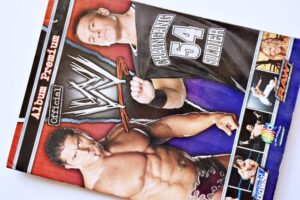 WWE Álbum Premium Official: Faltan 38 Láminas (2006, Salo)