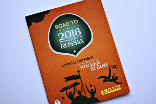 Copa Mundial 2018 Russia, Road to 2018 FIFA World Cup Russia: Álbum Vacío (Sin láminas) (2018, Panini)