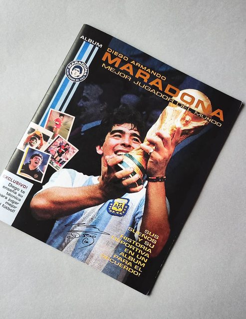 Maradona Álbum [Mejor Jugador del Mundo]: Álbum Completo (Con láminas impresas) (2024, Don Com)