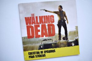 The Walking Dead: Álbum Completo (Con todas sus láminas pegadas) (2014, Independiente)