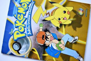 Pokémon Johto: Faltan 103 Láminas (2002, Salo)