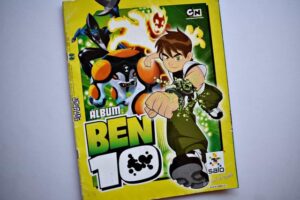 Ben 10: Tiene 44 Láminas (Álbum) (2008, Salo)