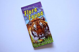 Flora y Fauna Edición Especial Para Estudiantes: Álbum Completo (Con todas sus láminas pegadas) (2014, Artecrom)