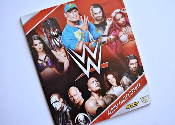 WWE Album Enciclopedia (Klu