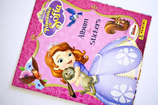Princesita Sofía: Álbum Completo (Con todas sus láminas pegadas) (2015, Panini)