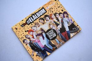 YoTuve #ElÁlbum: Tiene 33 Láminas (Álbum) (2016, Klu)