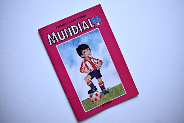 Copa Mundial 86' Italia: Álbum Completo (Con láminas impresas) (1986, Don Com)