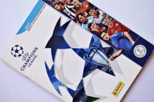 UEFA Champions League 2012-2013: Tiene 14 Láminas (Álbum) (2012, Panini)