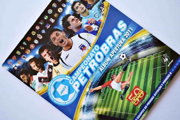 Fútbol 2011, Fútbol Petrobras 2011: Tiene 144 Láminas (Álbum) (2011, Panini)
