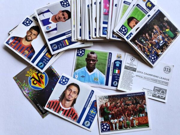 Champions 2011 (Panini, 2011): Pack, 30 Stickers (No Repeats)