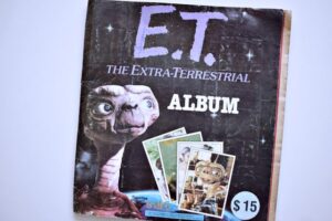 E.T. The Extra-Terrestrial: Tiene 67 Láminas (1982, Salo)