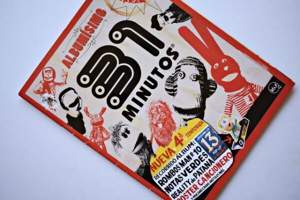 31 Minutos Albumísimo: Faltan 1 Láminas (Álbum) (2015, Klu)