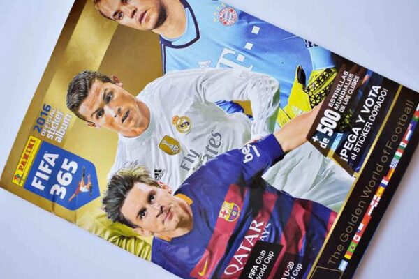 FIFA 365 2016: Álbum Vacío (Sin láminas) (2015, Panini)
