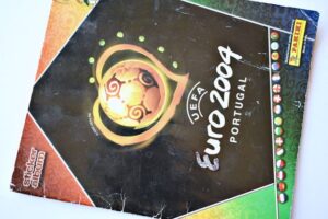 UEFA Euro 2004 Portugal: Tiene 7 Láminas (Álbum) (2004, Panini)