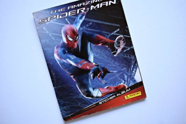 Spider-Man, The Amazing Spider-Man: Álbum Completo (Con todas sus láminas pegadas) (2012, Panini)