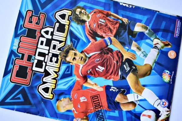 Copa América 2015 Chile: Álbum Vacío (Sin láminas) (2004, Salo)