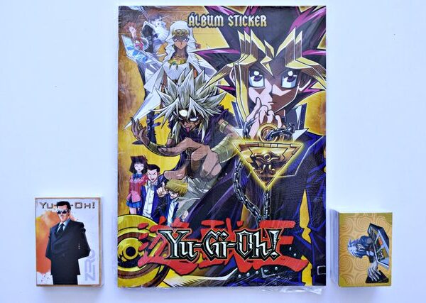 Yu-Gi-Oh: Álbum Completo A Pegar + Cartas foto 1