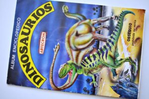 Dinosaurios: Tiene 7 Láminas (1980, Artecrom)