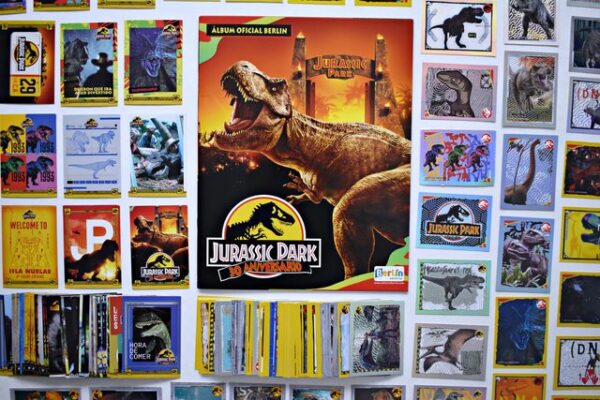 Jurassic Park, 30 Aniversario [Tapa Blanda]: Álbum Completo A Pegar [Complete Set]