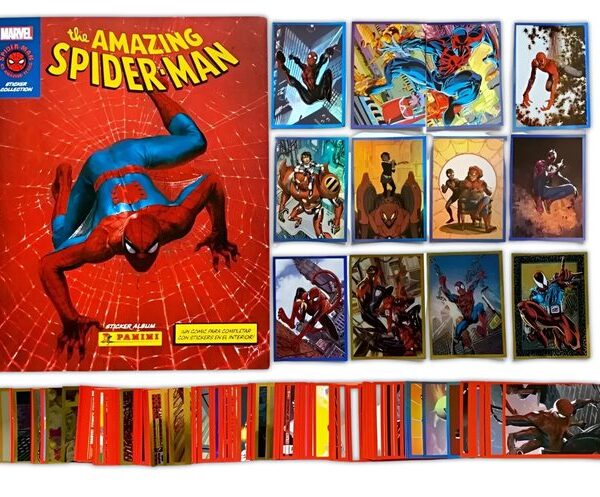 Spider-Man 60th Aniversario [Hombre-Araña]: Álbum Completo A Pegar foto 1