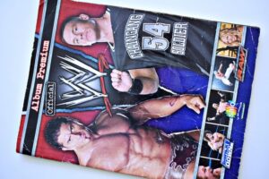WWE Álbum Premium Official: Tiene 154 Láminas (2006, Salo)
