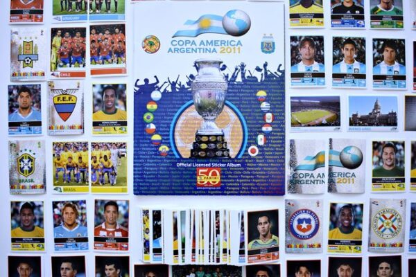 Copa América 2011 Argentina: Álbum Completo A Pegar [Complete Set]